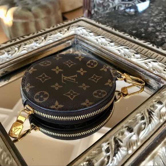 Louis Vuitton Round Pouch from Multi Pochette Like New - Picture 6 of 17